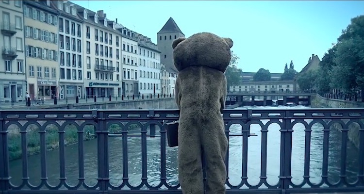 Ena Eno Orso Bar