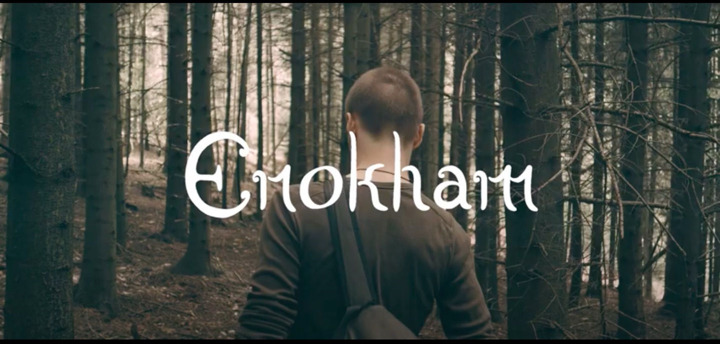 enokham dans le puits