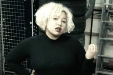 Laventure Mad Girl