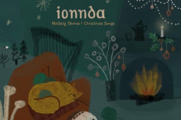 ionnda Nollaig Shona