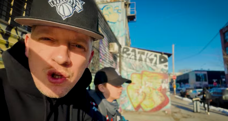 MIKYFLEX & LA VILERIE Clutch